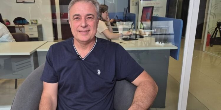 Castellano: su voto al peronismo, el pedido al senador Calvo y el consejo al intendente Viotti
