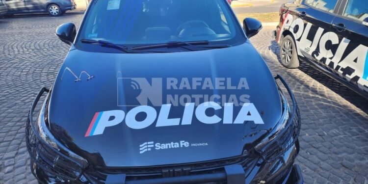 Detuvieron a un hombre acusado de golpear a sus hijastros con una manguera