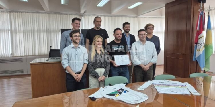 El ciclista rafaelino Lucas Peretti fue reconocido en el Concejo Municipal