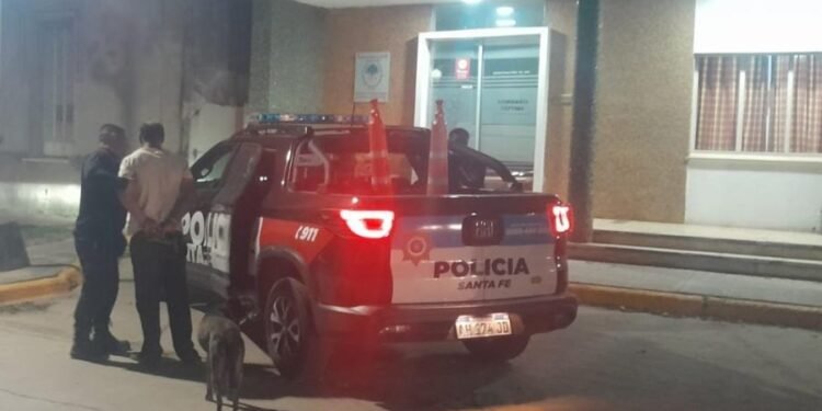 Intentó estrangular a su pareja y fue detenido en un hotel de Humberto Primo