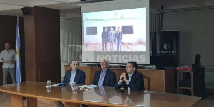 Presentaron el libro “Luis Ambrosio Parra: vida de un hacedor apasionado” en el Concejo Municipal