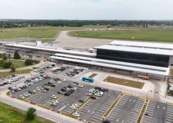 El Aeropuerto Internacional de Rosario celebra sus 85 años con un espectáculo cultural y solidario