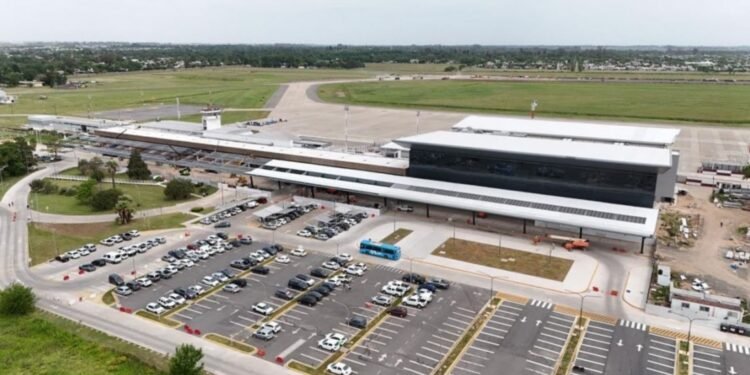 El Aeropuerto Internacional de Rosario celebra sus 85 años con un espectáculo cultural y solidario