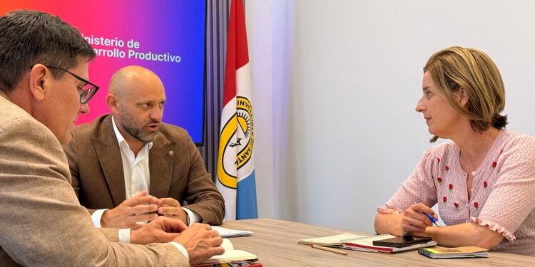 La Provincia fortalece la ciencia, la tecnología, el desarrollo productivo y la educación