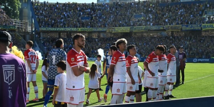 Pasillo-Gate: dos fechas de suspensión para los jugadores y seis meses de inhabilitación para Verón