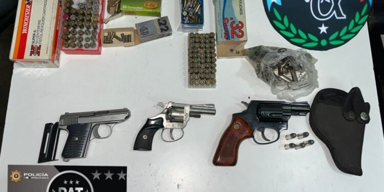 La PDI realizó 128 allanamientos en el departamento La Capital durante el mes de octubre