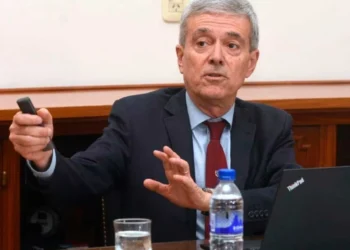 Reclamo del bloque justicialista en la Legislatura Walter Agosto solicitó precisiones sobre el proyecto de Presupuesto 2026
