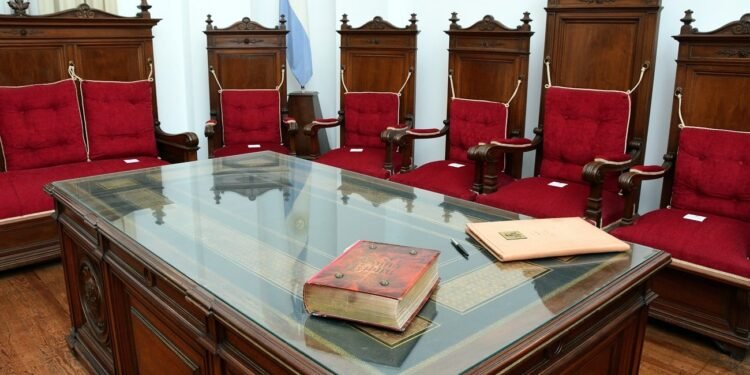Este martes en Santa Fe La Corte toma juramento a 15 jueces de distintos fueros para el centro norte santafesino