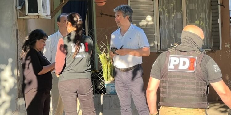 Durante octubre, la Policía de Investigaciones concretó 42 allanamientos en el departamento Castellanos.