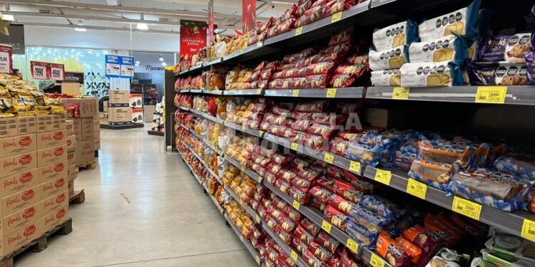 Para ir tanteando, ¿cuánto vale la canasta navideña en Rafaela?