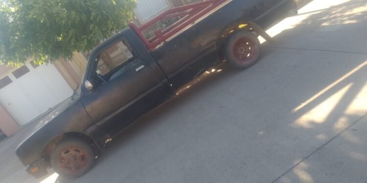 Recuperaron una camioneta robada: era el mismo que ya habían detenido por sustraer una máquina de cortar cesped un día antes