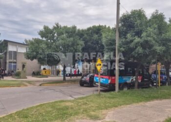 Robo en la secundaria Malvinas Argentinas: se llevaron computadoras y causaron importantes destrozos