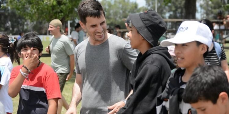 El intendente acompañó al CRAR en la 50ª edición del Seven a Side