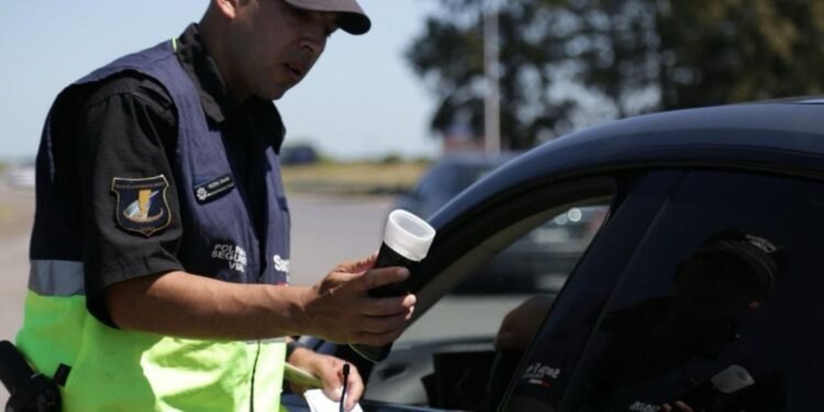 Operativo Verano: qué documentación exigen los controles provinciales en rutas durante las fiestas y las vacaciones
