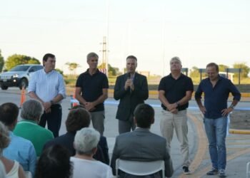Una obra clave para la seguridad vial: Pullaro inauguró la rotonda en el cruce de las rutas provinciales Nº 70 y 68-S en Humboldt
