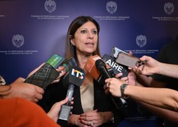 Clara García: «Despúes del año de la reforma constitcuonal, en 2026 vamos por las leyes para la Santa Fe del futuro»