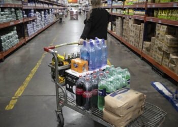 Milei elogió a Caputo El INDEC informó que la inflación mayorista de noviembre fue del 1,6%