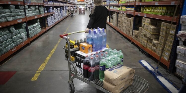 Milei elogió a Caputo El INDEC informó que la inflación mayorista de noviembre fue del 1,6%