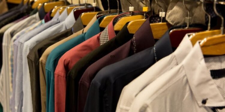 El consumo volvió a retroceder en noviembre: cayó 2,8% interanual según la CAC