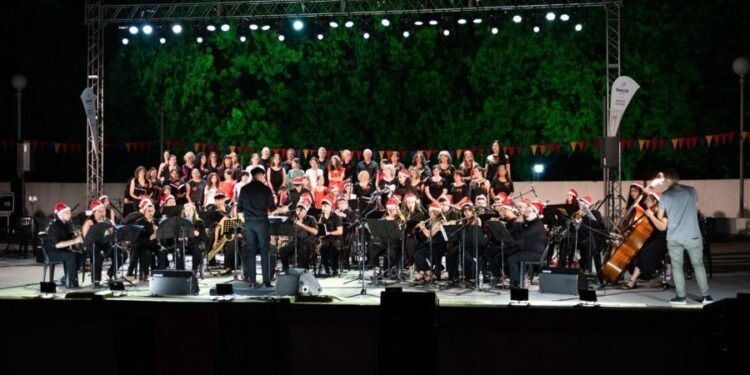 Santa Fe “Canta la Navidad” frente a Casa de Gobierno