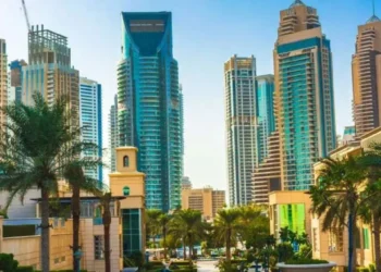 Misterio y horror: una azafata fue asesinada de 15 puñaladas en un hotel de lujo en Dubái