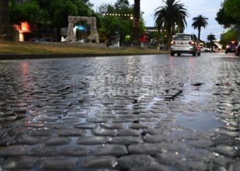 Intensas lluvias dejaron calles anegadas y problemas en viviendas: ¿cuánto llovió en Rafaela?