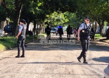 Asesinaron a un joven en plena tarde en barrio 2 de abril