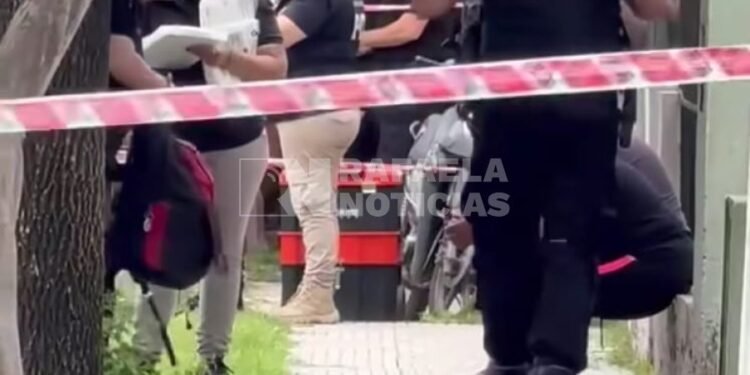 Conmoción en Esperanza: mataron a una mujer y su ex pareja murió tras chocar contra un camión