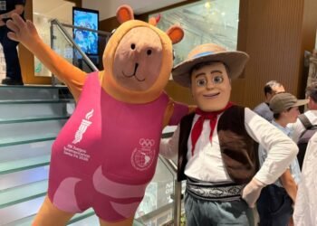 Juegos Suramericanos: Capi protagonista en la alfombra roja de Mar del Plata