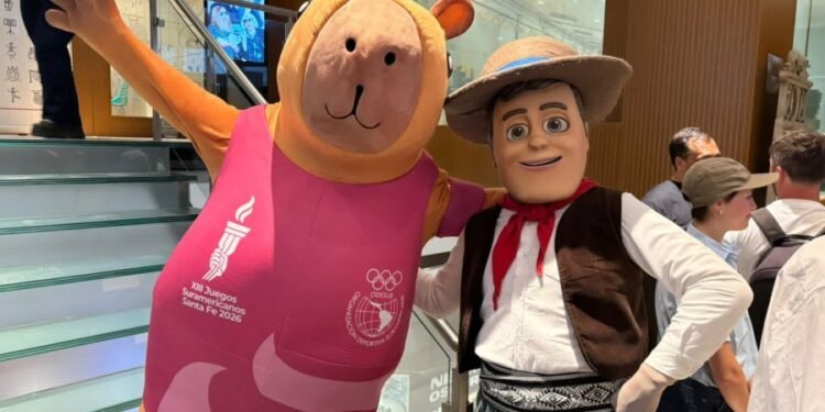 Juegos Suramericanos: Capi protagonista en la alfombra roja de Mar del Plata