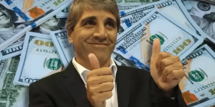 El Gobierno aseguró los dólares para afrontar un vencimiento clave de la deuda y gana aire financiero