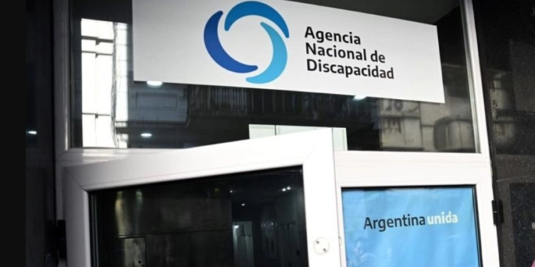 El Gobierno oficializa el cierre de la ANDIS y traslada sus funciones al Ministerio de Salud