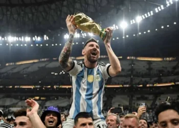 La balanza en rojo por hasta US$ 8,5 mil millones Brasil “menos barato” y el efecto Messi, los factores para achicar el déficit de turismo en verano