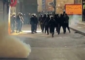 Trump analiza un posible ataque a Irán en medio de protestas masivas y una fuerte represión
