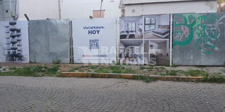 Rechazo del sector inmobiliario a la sobretasa sobre edificios abandonados considerados focos de inseguridad