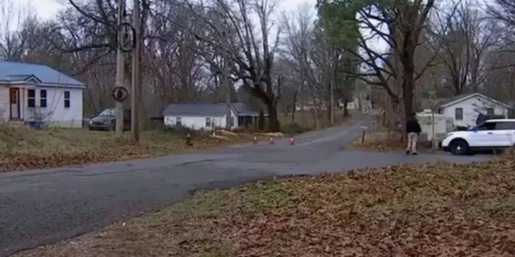 Tragedia familiar Conmoción en Estados Unidos: una mujer asesinó a sus hijos de 13 y 4 años y a su abuela de 88