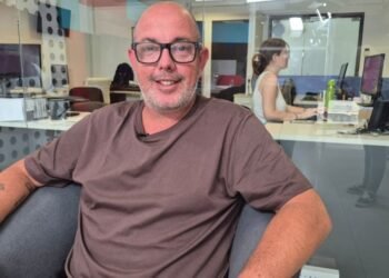 Becchio: “Queremos garantizar que los chicos comiencen las clases con sus útiles”