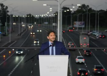 Pullaro inauguró el tercer carril de la Autopista Rosario-Santa Fe