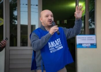 AMSAFE reclama paritarias urgentes y cuestiona el premio a la asistencia perfecta