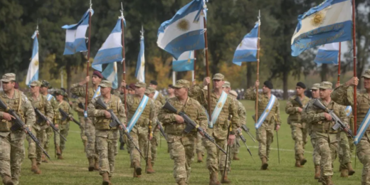 El Gobierno disolvió el IOSFA y creó obras sociales separadas para militares y fuerzas federales