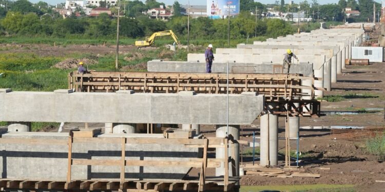 Inédito: en Santa Fe el empleo formal en la construcción crece; en el país en caída libre