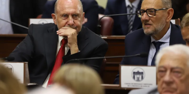 Diputados provinciales del PJ buscan frenar una suba automática de la edad jubilatoria en Santa Fe