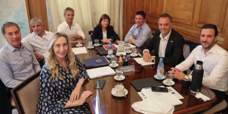 Reforma laboral: el Gobierno define si elimina el artículo de Ganancias en medio de negociaciones clave