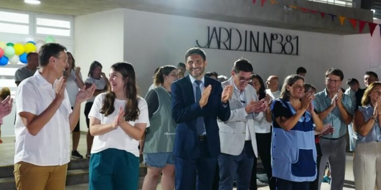 Pullaro anticipó que la Provincia inaugurará 7 establecimientos educativos antes del inicio de clases