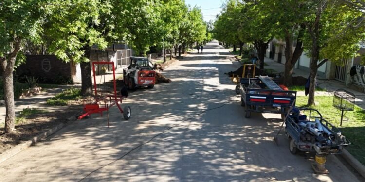 La Provincia finalizó la ampliación de la red cloacal en San Vicente