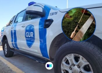 Durante una persecución, apedrearon un móvil de la GUR y recuperaron un elemento robado