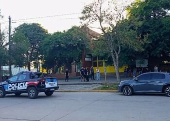 Tiroteo en la Escuela 40 de San Cristóbal: un alumno muerto tras disparos en el patio