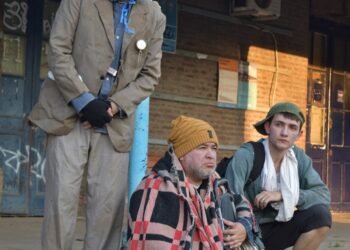 «Eran tres alpinos» vuelve al Teatro Lasserre