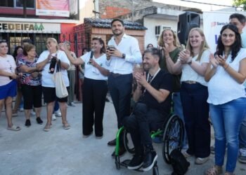 Plan Abre: Pullaro inauguró la ampliación de un centro comunitario para mujeres y familias en Rosario