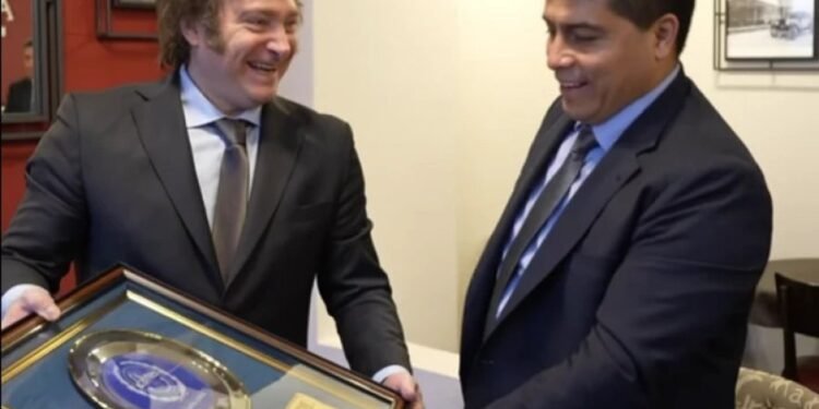 Nación envía un millonario auxilio a Santa Cruz para afrontar su crisis financiera